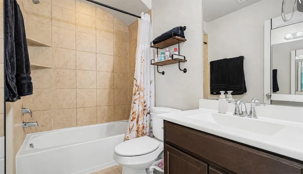 11722 Eagle Ridge Drive Mont Belvieu, TX 77535