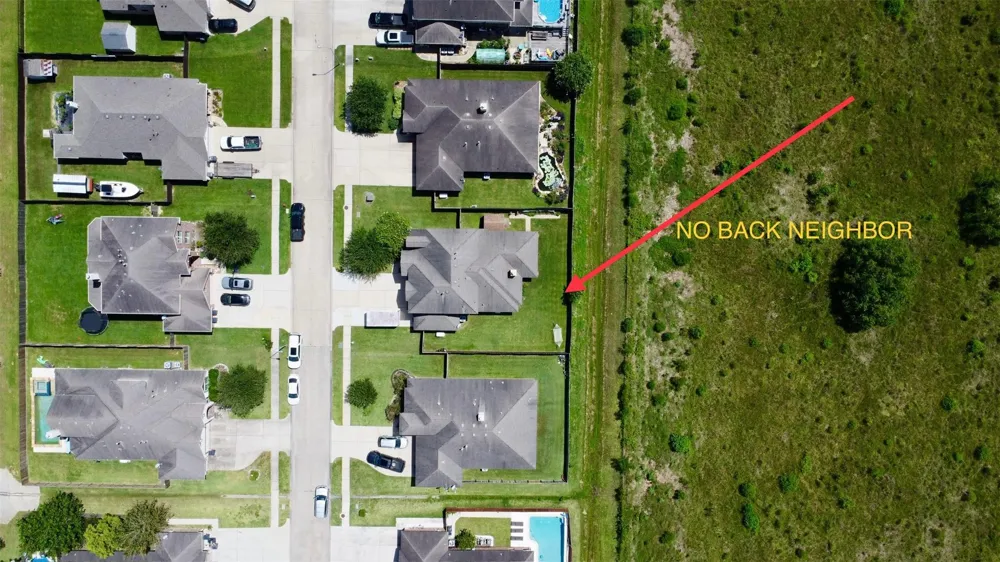 11722 Eagle Ridge Drive Mont Belvieu, TX 77535