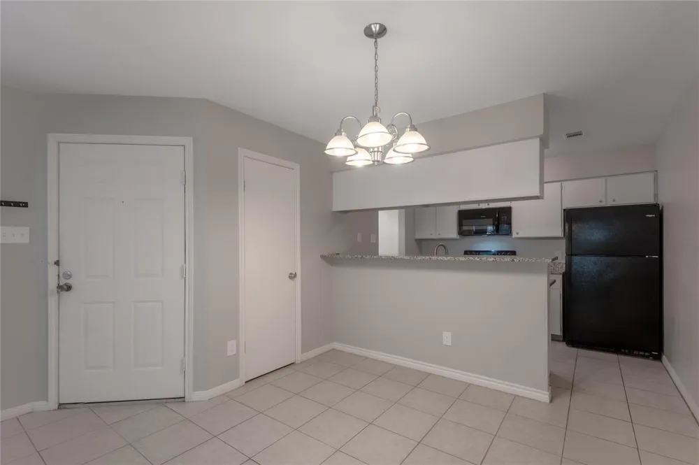 2401 Sycamore Avenue #C2 Huntsville, TX 77340