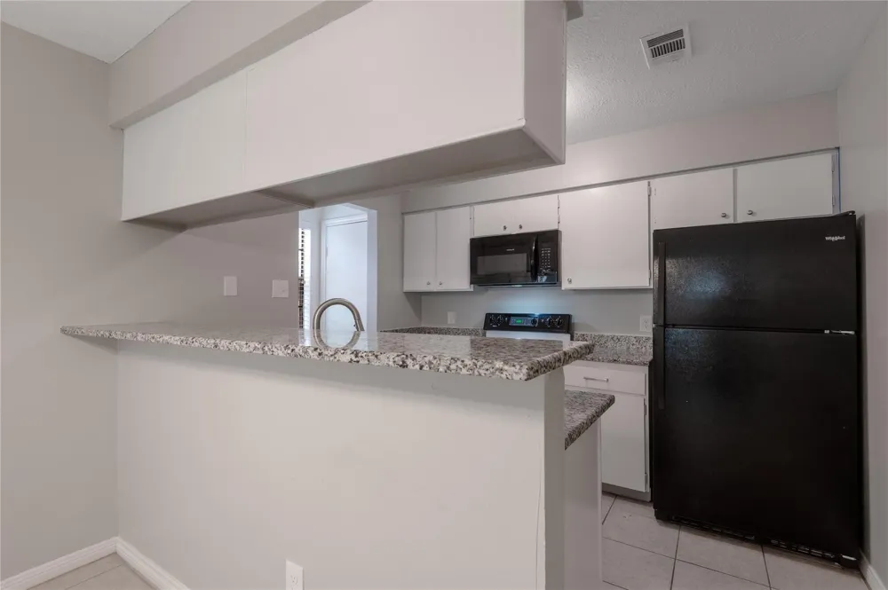 2401 Sycamore Avenue #C2 Huntsville, TX 77340