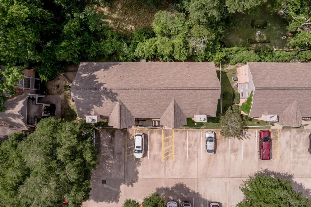 2401 Sycamore Avenue #C2 Huntsville, TX 77340