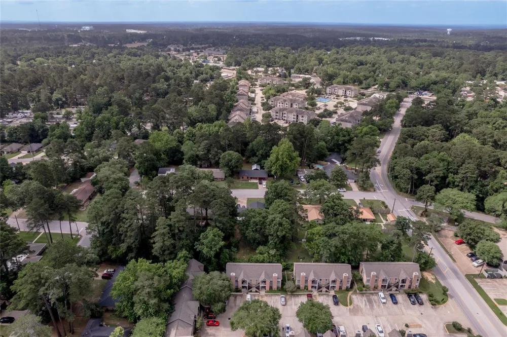 2401 Sycamore Avenue #C2 Huntsville, TX 77340