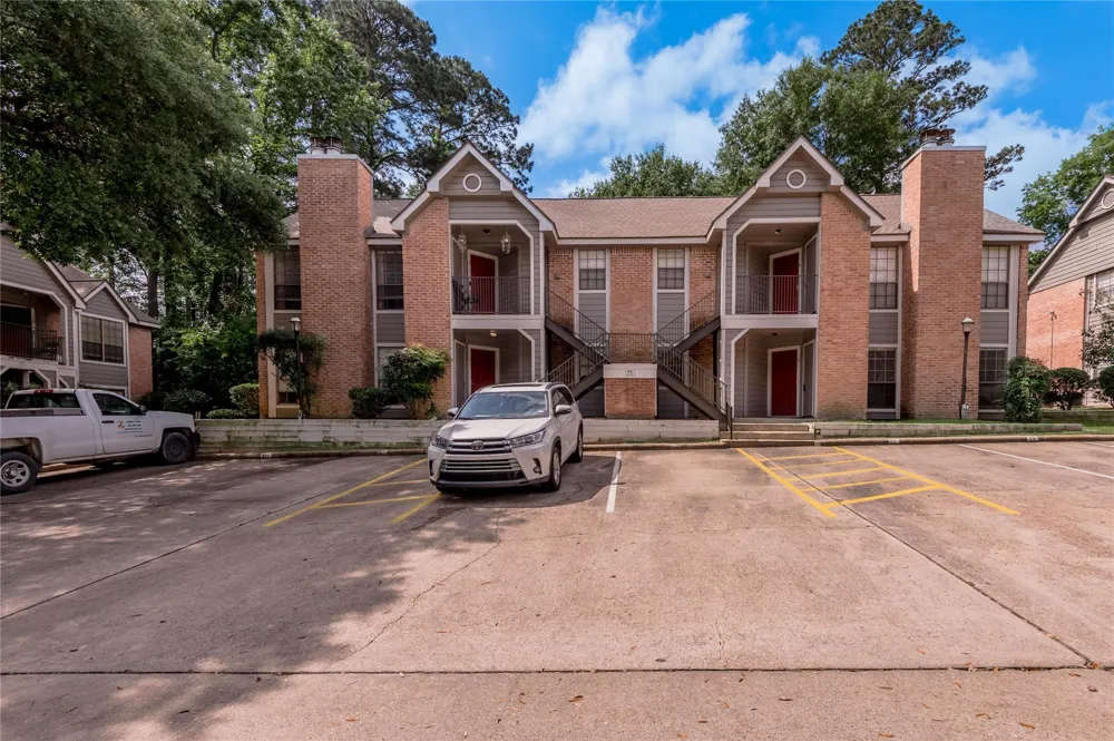 2401 Sycamore Avenue #C2 Huntsville, TX 77340