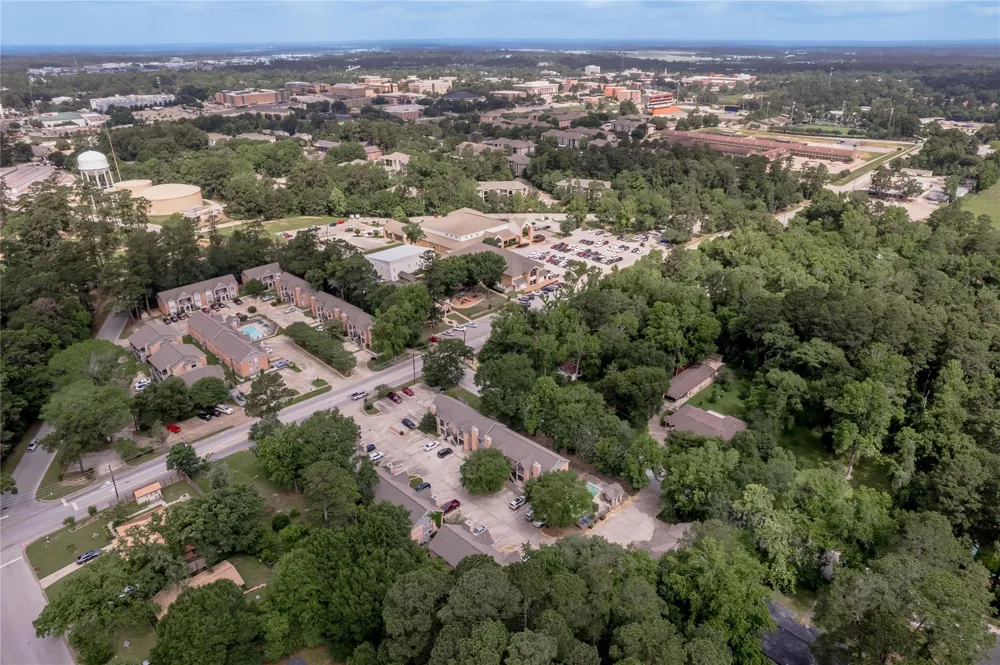 2401 Sycamore Avenue #C2 Huntsville, TX 77340
