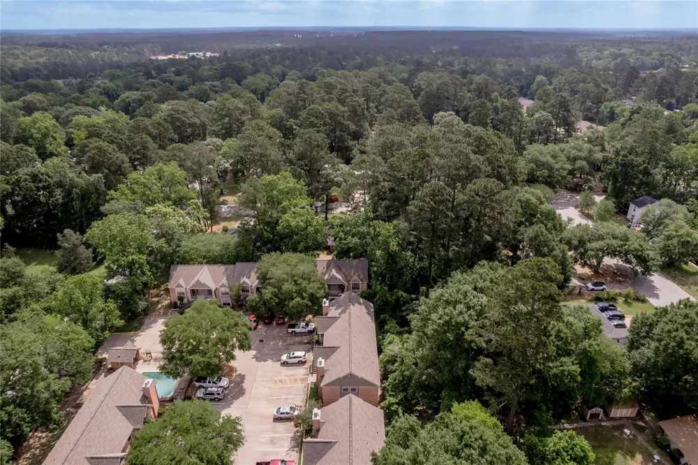 2401 Sycamore Avenue #C2 Huntsville, TX 77340