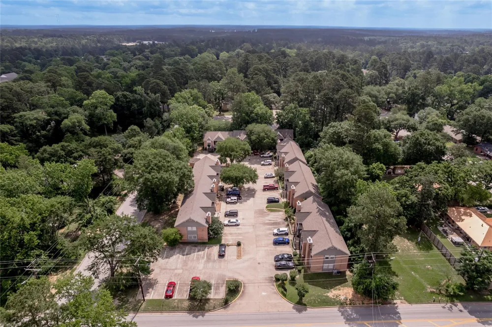 2401 Sycamore Avenue #C2 Huntsville, TX 77340