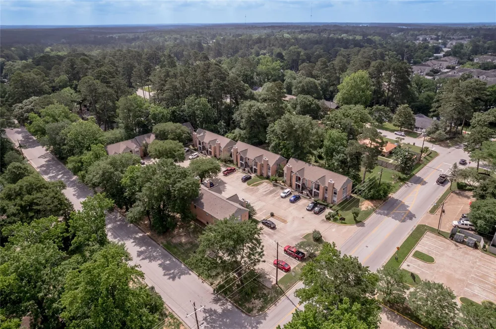 2401 Sycamore Avenue #C2 Huntsville, TX 77340