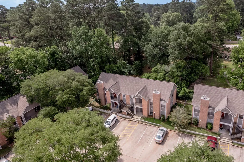 2401 Sycamore Avenue #C2 Huntsville, TX 77340