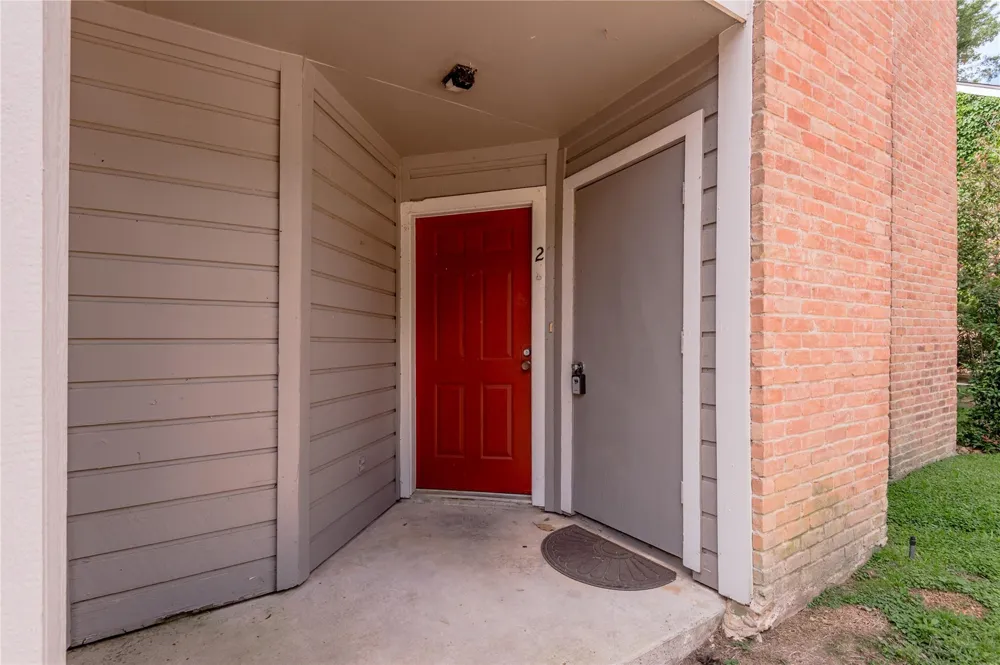 2401 Sycamore Avenue #C2 Huntsville, TX 77340