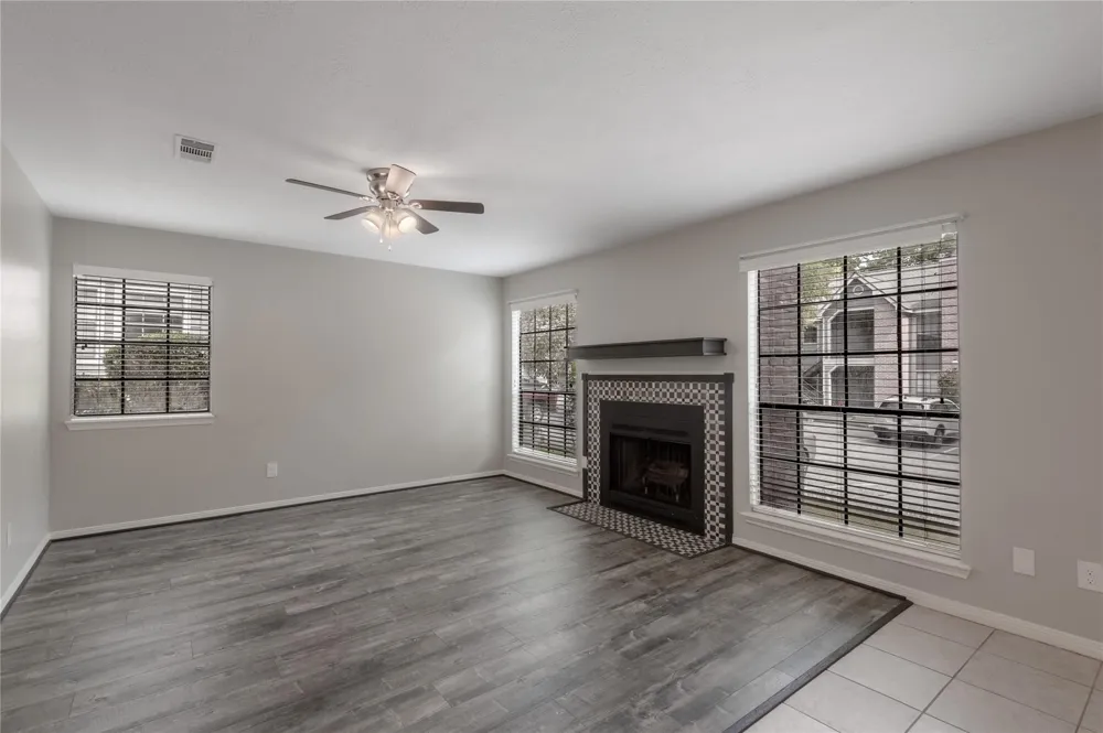 2401 Sycamore Avenue #C2 Huntsville, TX 77340