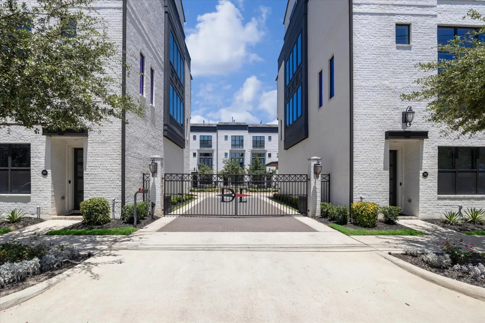1119 Paige Street Houston, TX 77003
