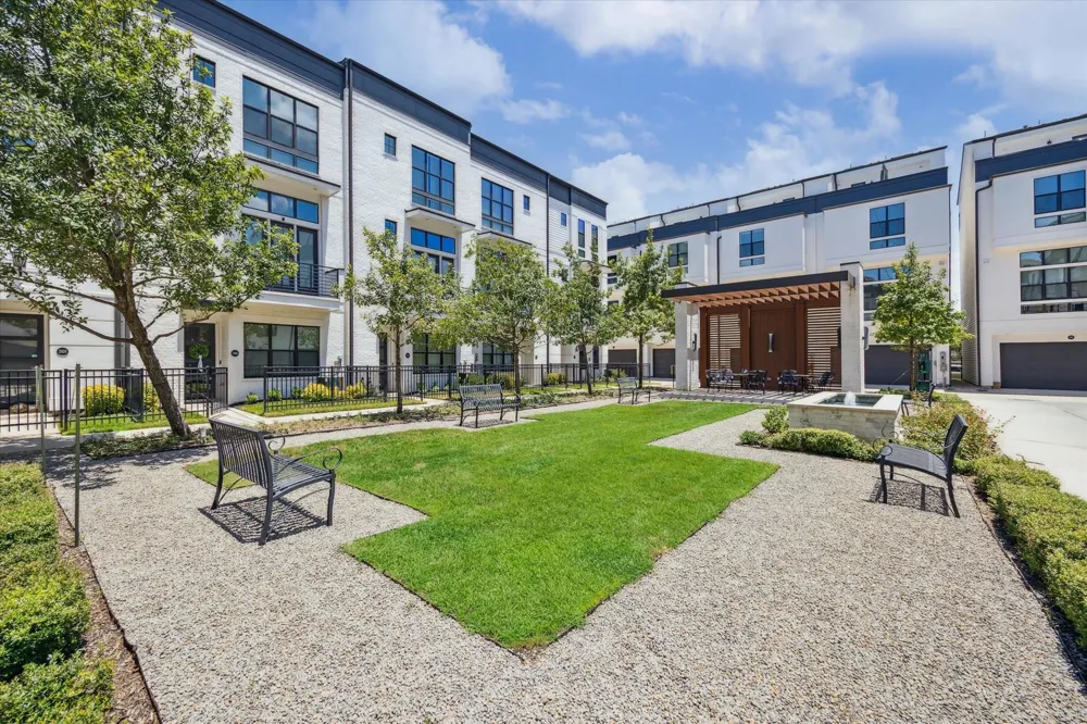 1119 Paige Street Houston, TX 77003