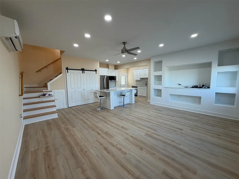 4334 Maass Road Burton, TX 77835