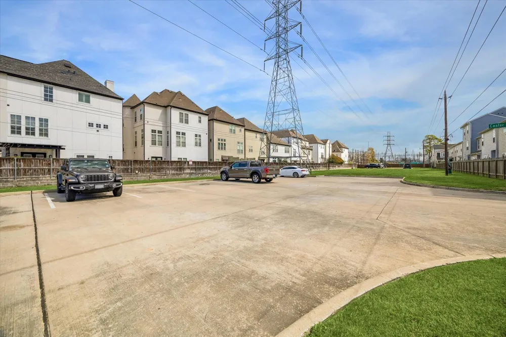 1514 Canter Bayou Way Houston, TX 77043