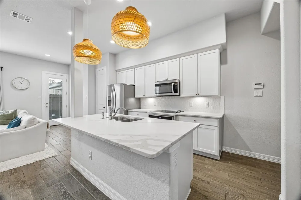 1514 Canter Bayou Way Houston, TX 77043