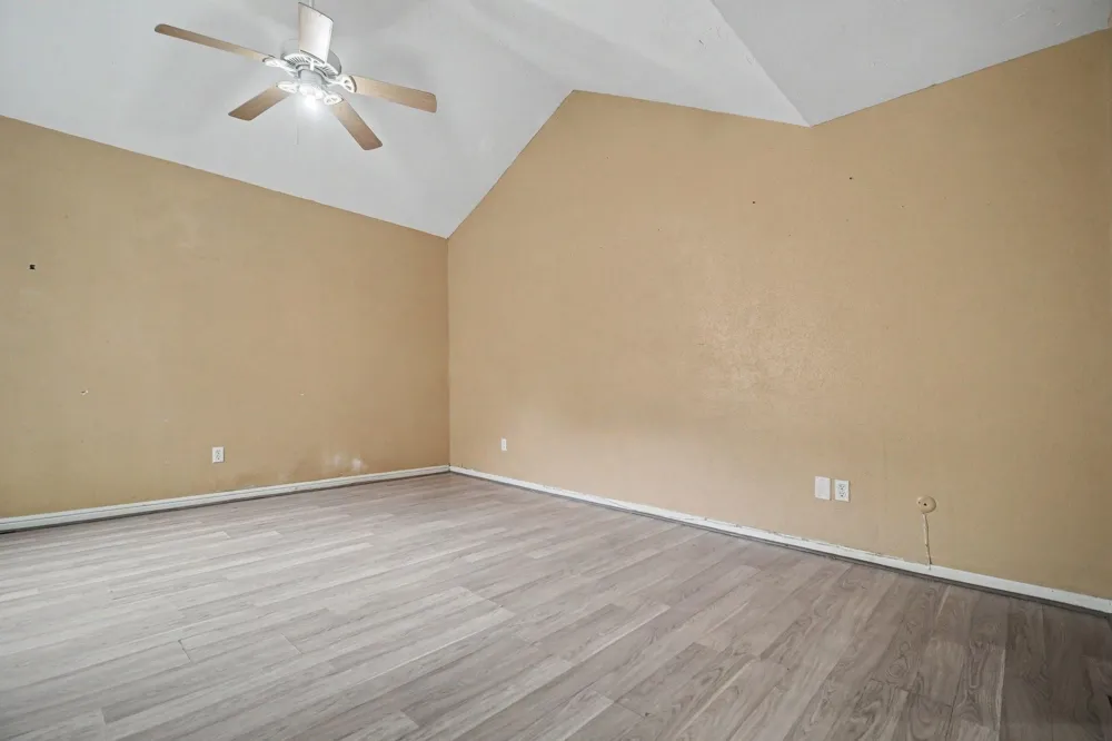 5702 Easthampton Drive #C Houston, TX 77039