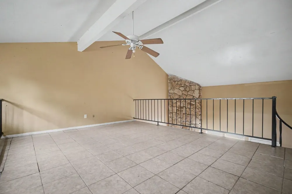 5702 Easthampton Drive #C Houston, TX 77039