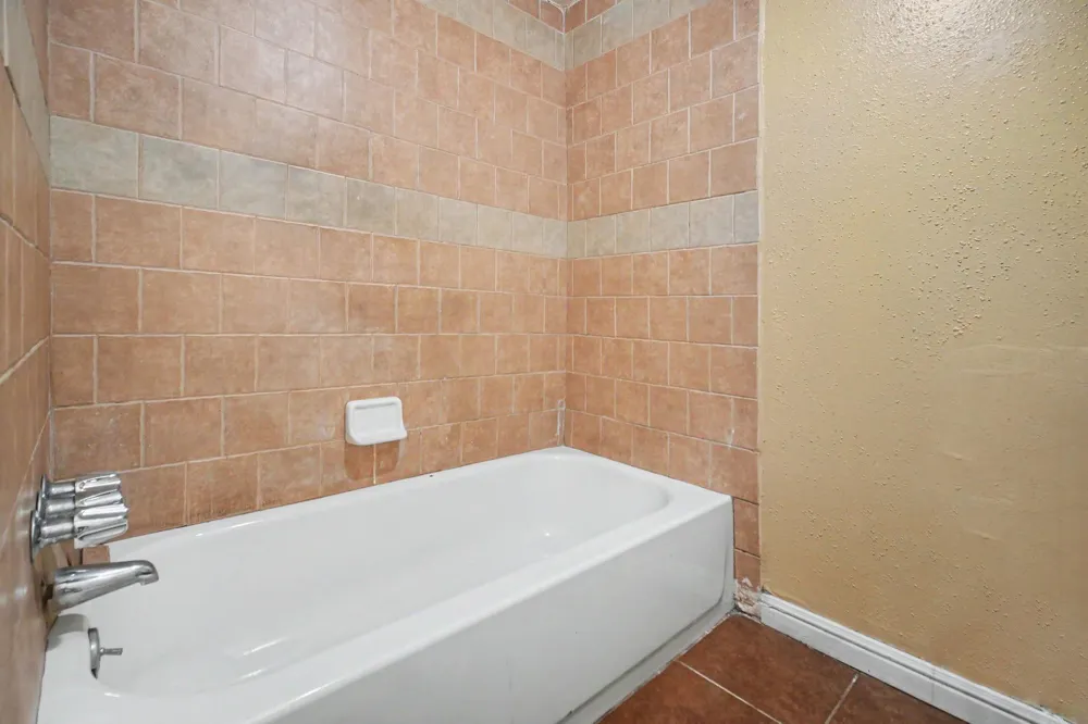 5702 Easthampton Drive #C Houston, TX 77039