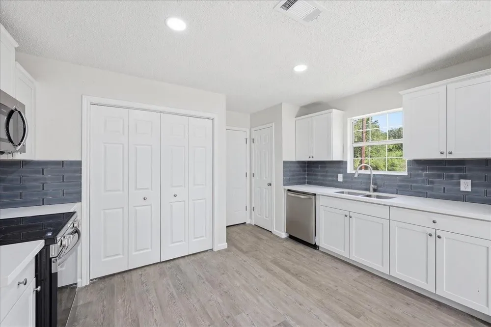 337 County Road 2035 Newton, TX 75966