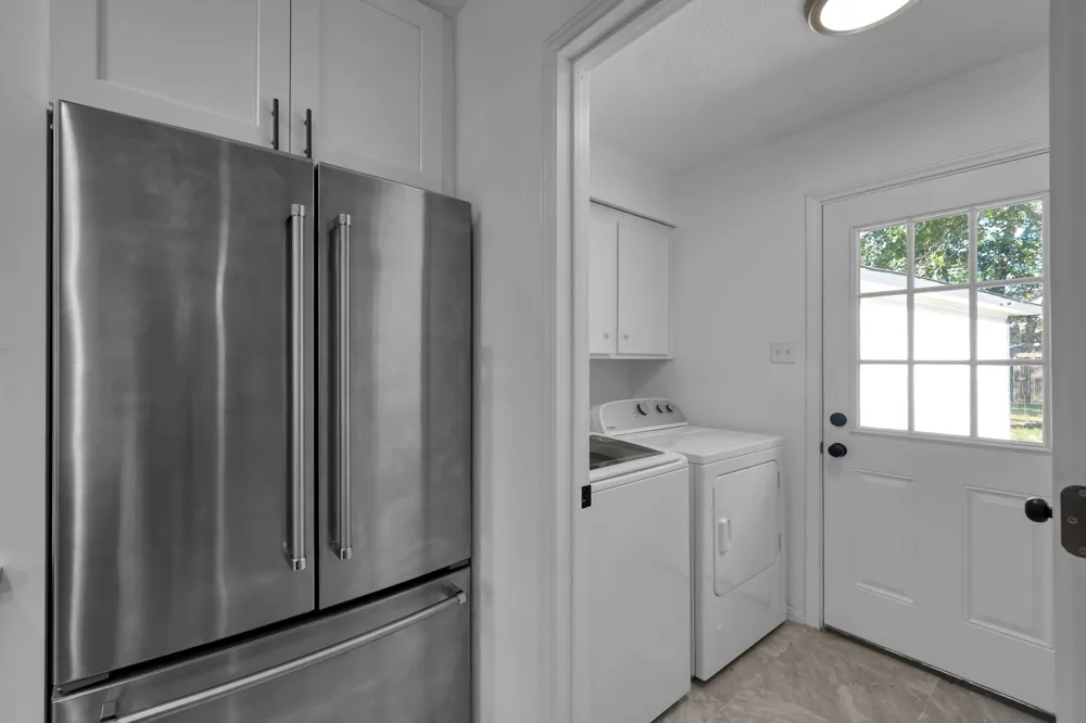 28926 Twisted Oak Drive Shenandoah, TX 77381