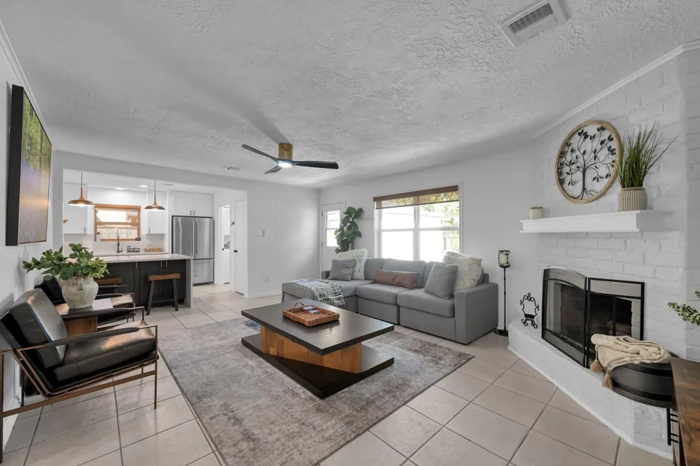 28926 Twisted Oak Drive Shenandoah, TX 77381