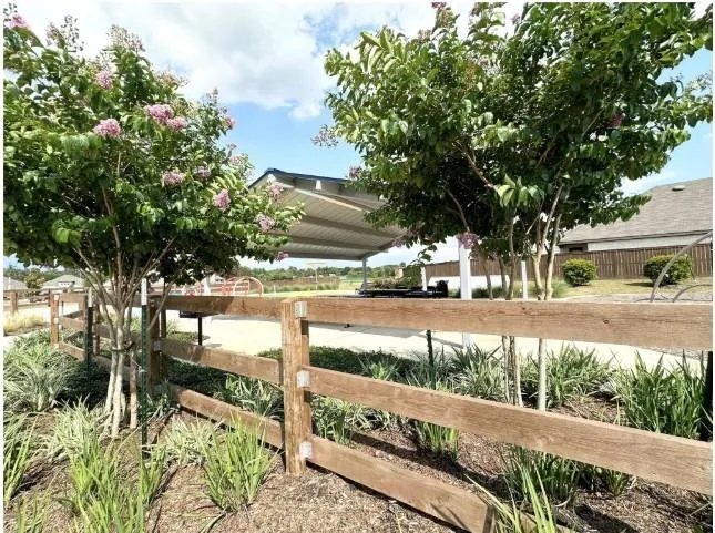4346 Maple Root Lane Pinehurst, TX 77362