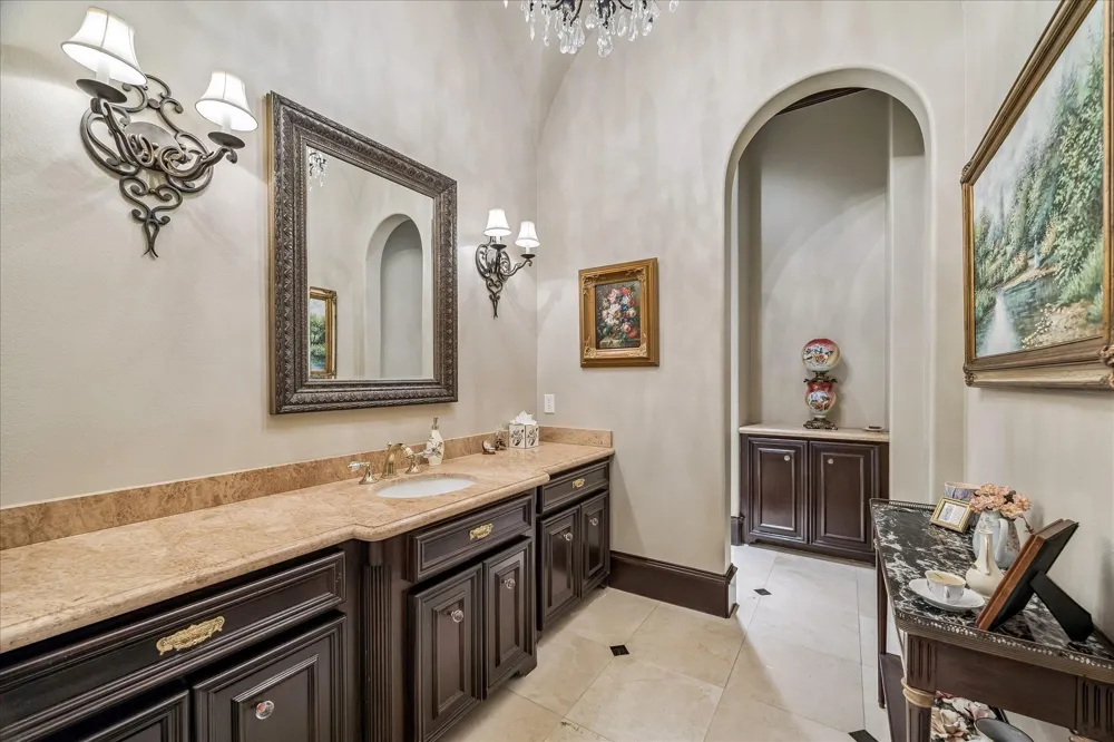 7 Paradise Point Drive Sugar Land, TX 77478
