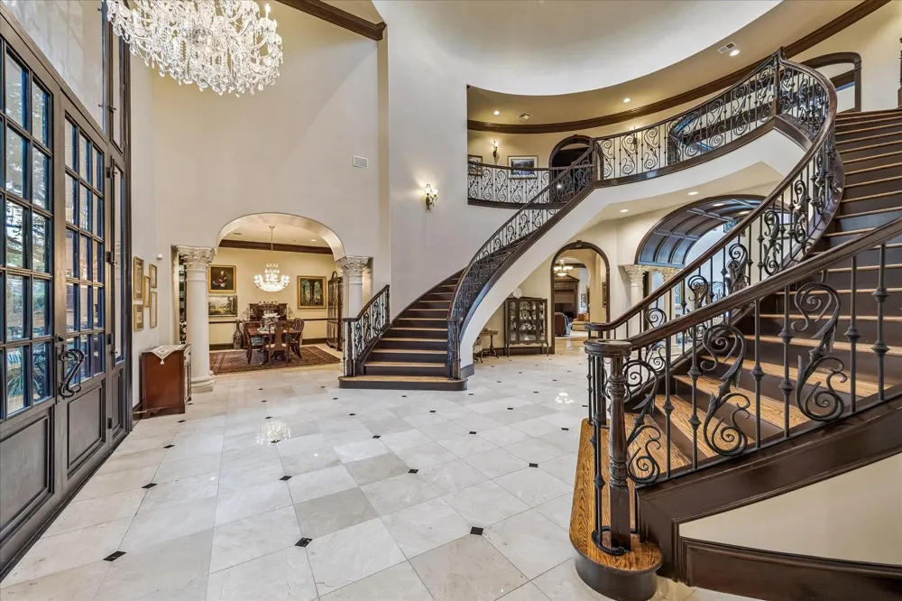 7 Paradise Point Drive Sugar Land, TX 77478