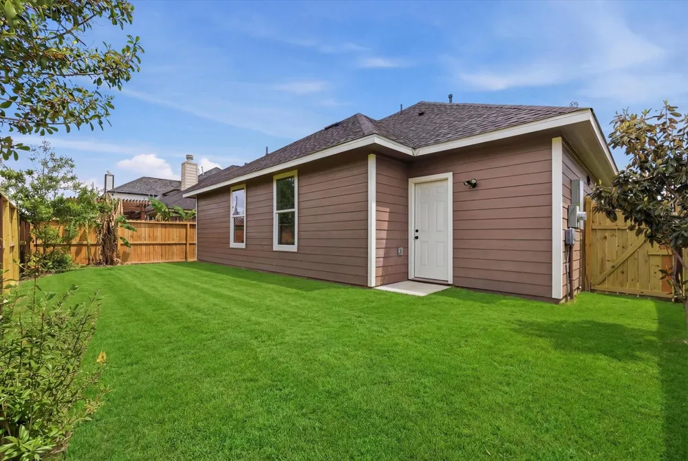 5014 E Meadow Drive Deer Park, TX 77536