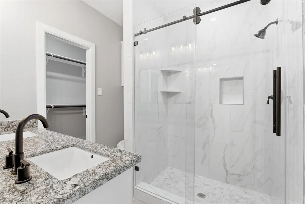 5014 E Meadow Drive Deer Park, TX 77536
