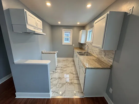 16571 Woodingham Drive Detroit, MI 48221