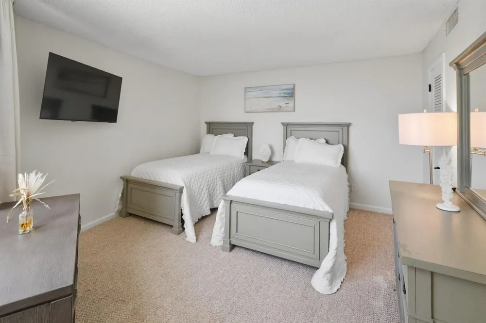 2800 OCEAN #A-4A Singer Island, FL 33404