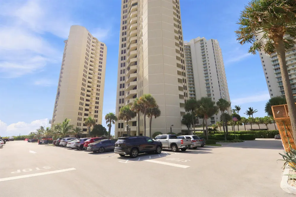 2800 OCEAN #A-4A Singer Island, FL 33404