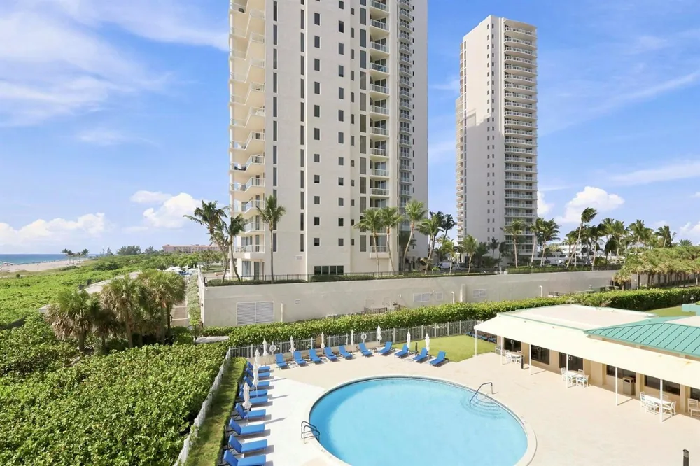 2800 OCEAN #A-4A Singer Island, FL 33404