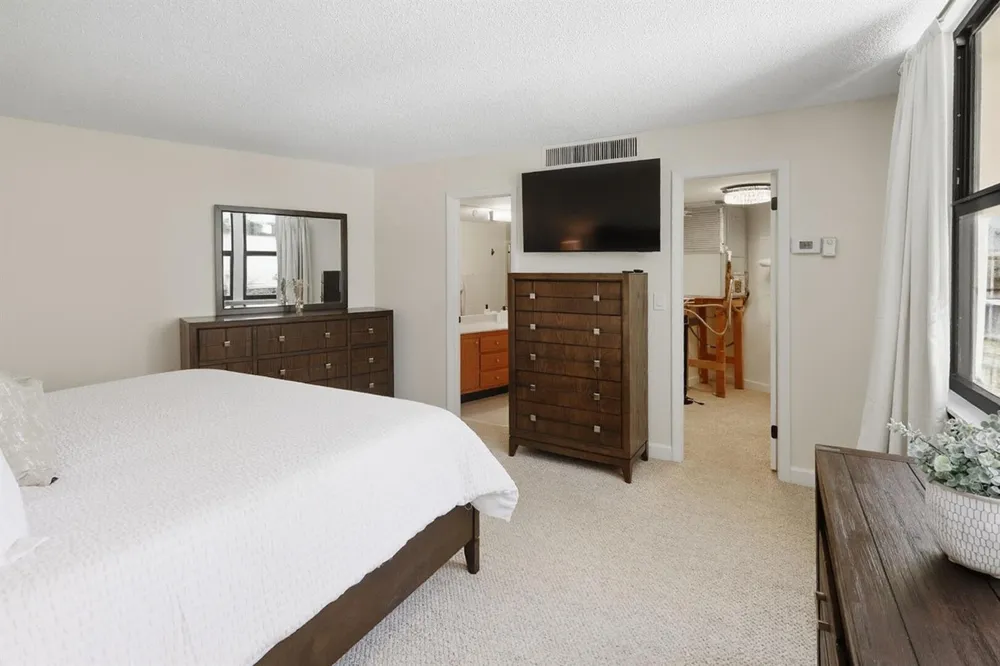 2800 OCEAN #A-4A Singer Island, FL 33404