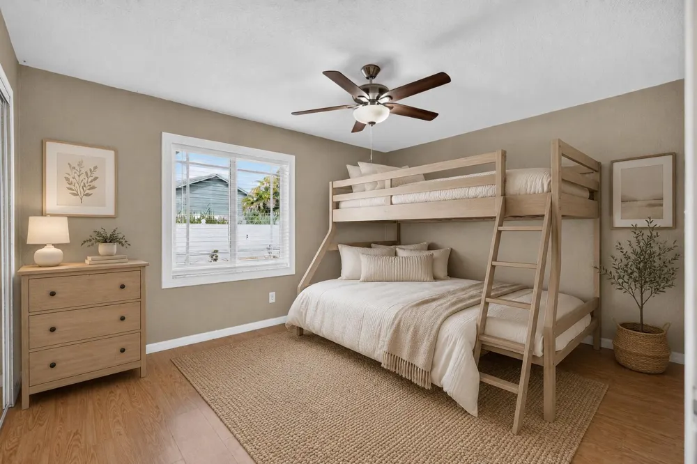 166 RAINTREE Jupiter, FL 33458