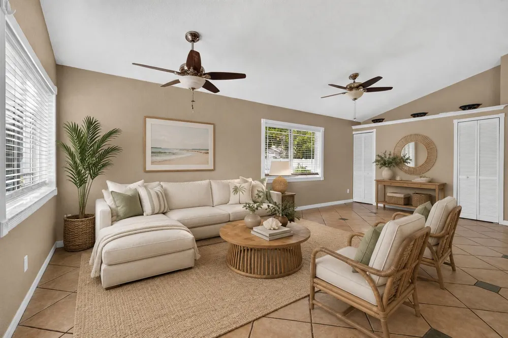 166 RAINTREE Jupiter, FL 33458