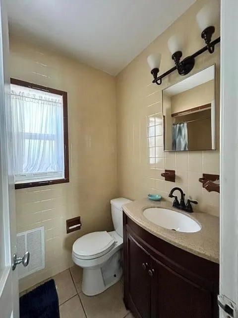 101 Linda Lane #22 Palm Beach Shores, FL 33404