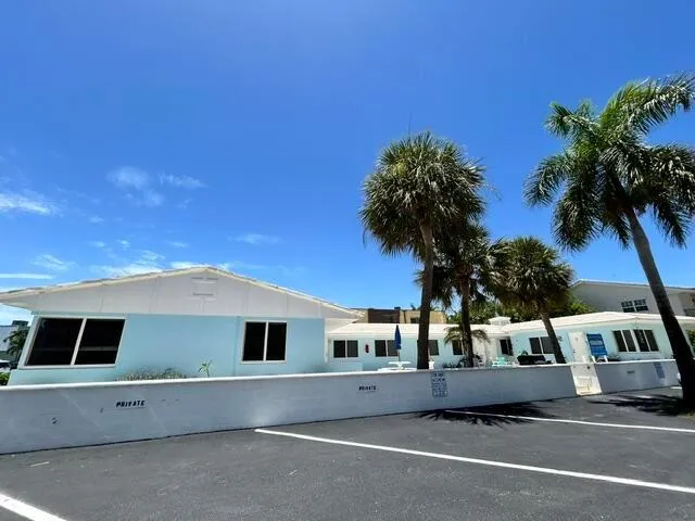 101 Linda Lane #22 Palm Beach Shores, FL 33404
