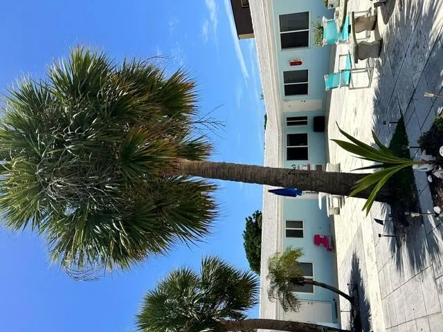 101 Linda Lane #22 Palm Beach Shores, FL 33404