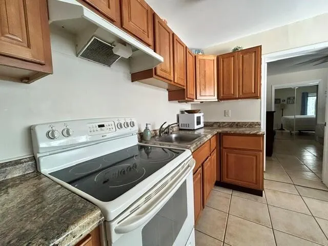 101 Linda Lane #22 Palm Beach Shores, FL 33404