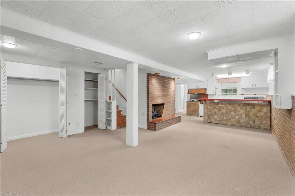603 Duke Street Thomasville, NC 27360