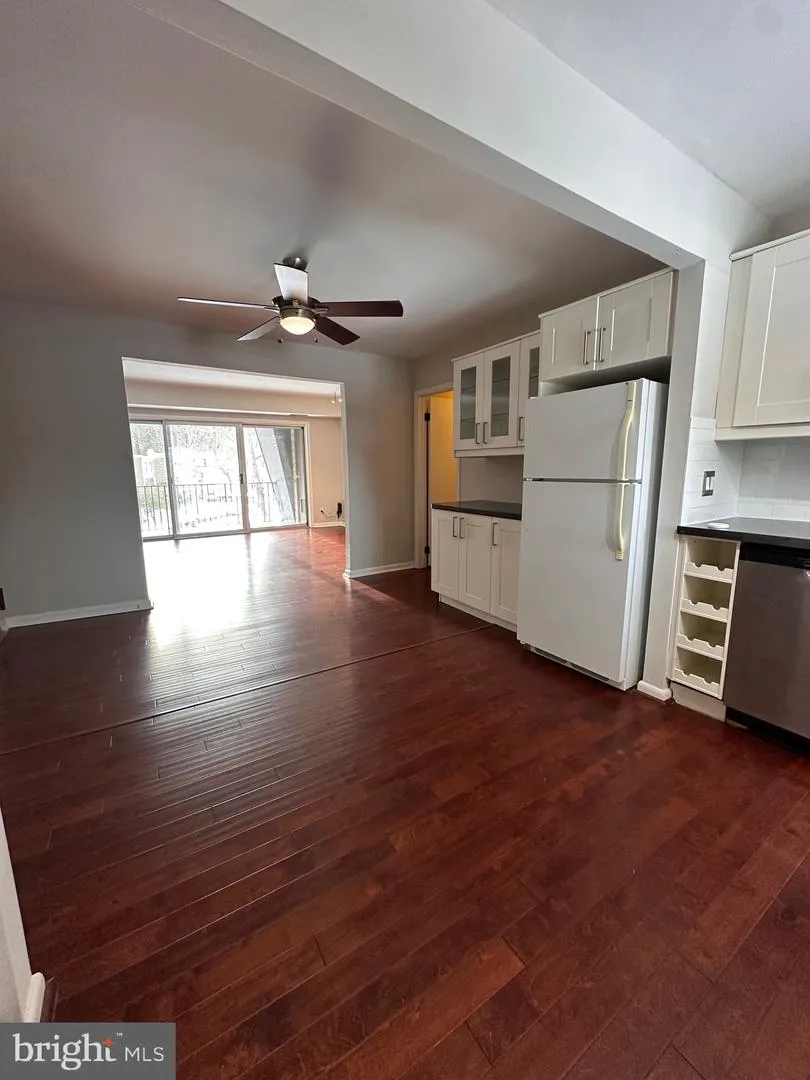11625 VANTAGE HILL ROAD #22B Reston, VA 20190