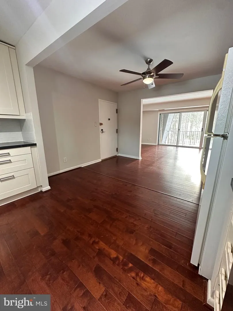 11625 VANTAGE HILL ROAD #22B Reston, VA 20190