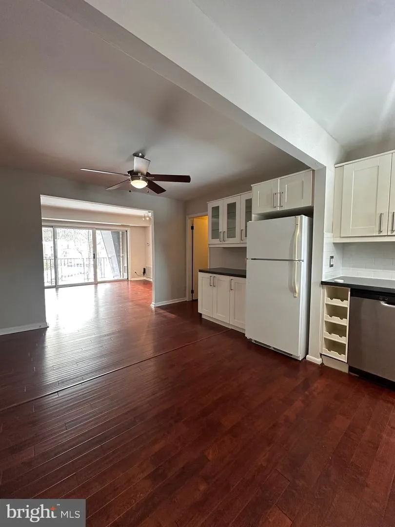 11625 VANTAGE HILL ROAD #22B Reston, VA 20190