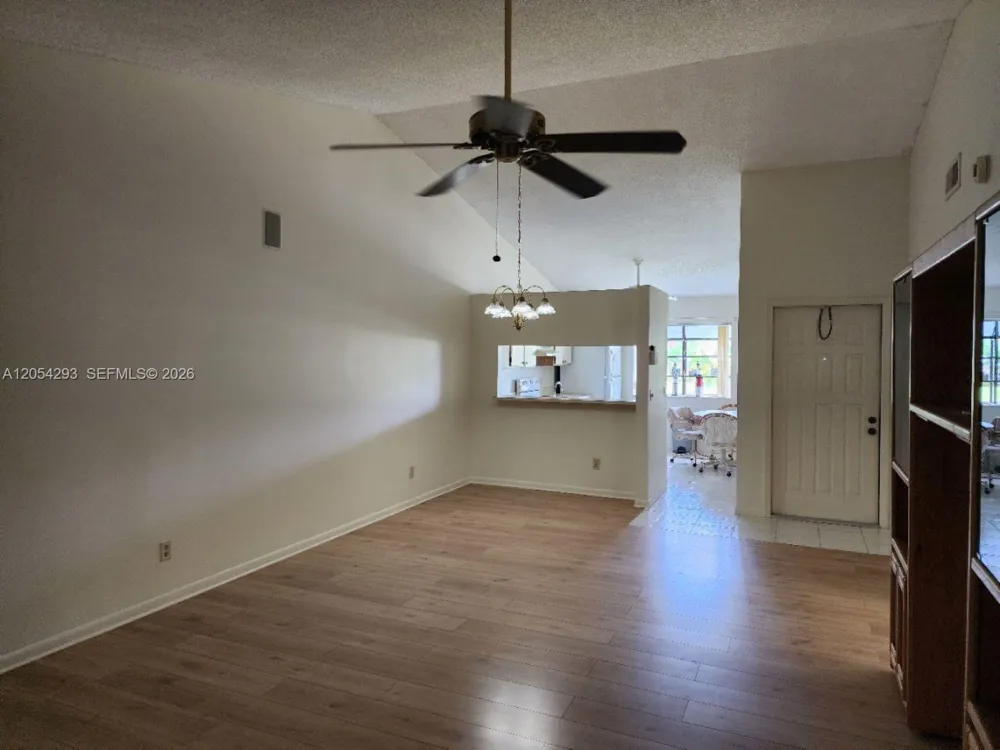 171 Moccasin Trl N Jupiter, FL 33458