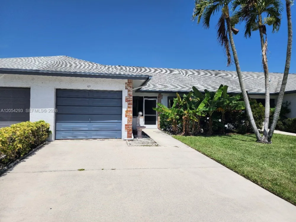 171 Moccasin Trl N Jupiter, FL 33458