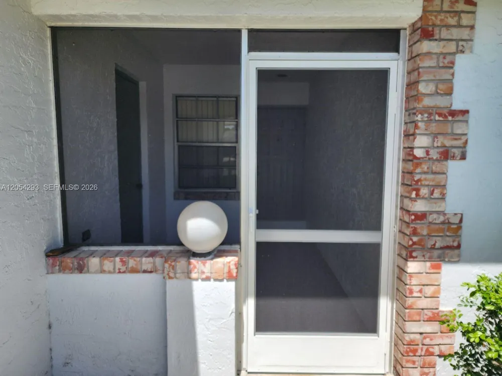171 Moccasin Trl N Jupiter, FL 33458