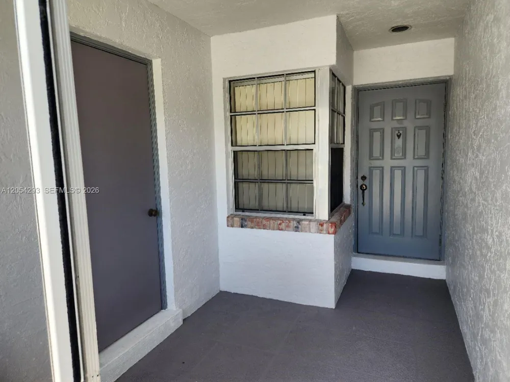 171 Moccasin Trl N Jupiter, FL 33458