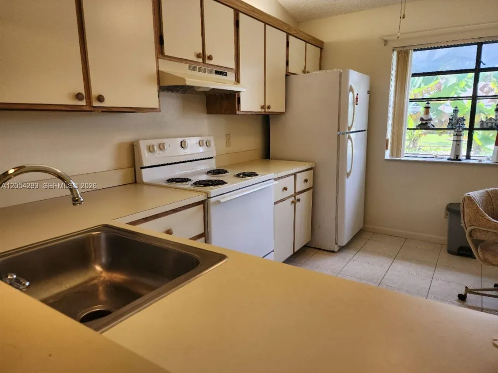 171 Moccasin Trl N Jupiter, FL 33458